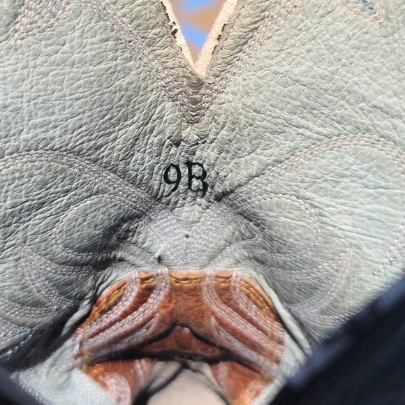 Ariats Women's Leather Square Toe Legend Rowdy ATS Western Boots Style #15825 - Picture 8 of 11